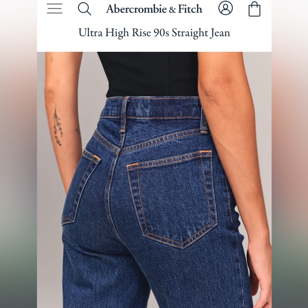 Curve Love Ultra High Rise 90s Slim Straight Jean in Dark Wash